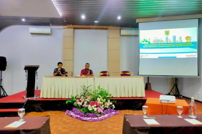 Asistensi Pemutakhiran dan Penyelarasan Rancangan Akhir Renja Perangkat Daerah Tahun 2024