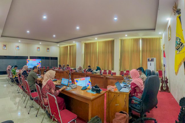 RAPAT PENDAHULUAN PENYUSUNAN DOKUMEN LAPORAN PERCEPATAN PENANGGULANGAN KEMISKINAN DAERAH (LP2KD) KABUPATEN KLATEN TAHUN 2023