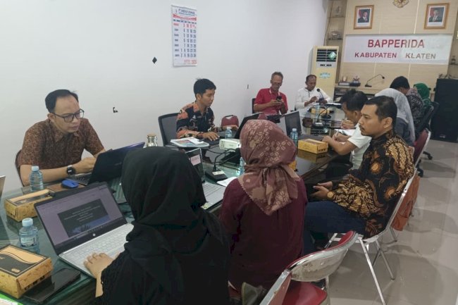KLATEN BERSIAP MENGHADAPI TANTANGAN MERKURI, BAPPERIDA GELAR RAPAT FINALISASI RENCANA AKSI DAERAH