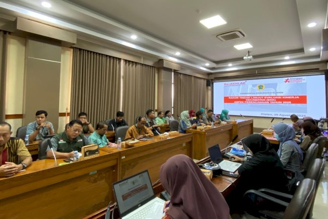 EVALUASI KINERJA KECAMATAN BUKAN HANYA BENTUK EVALUASI KINERJA