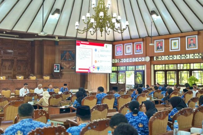 BERSINERGI MENGENTASKAN KEMISKINAN BERKELANJUTAN, TKPK LAKUKAN KOORDINASI