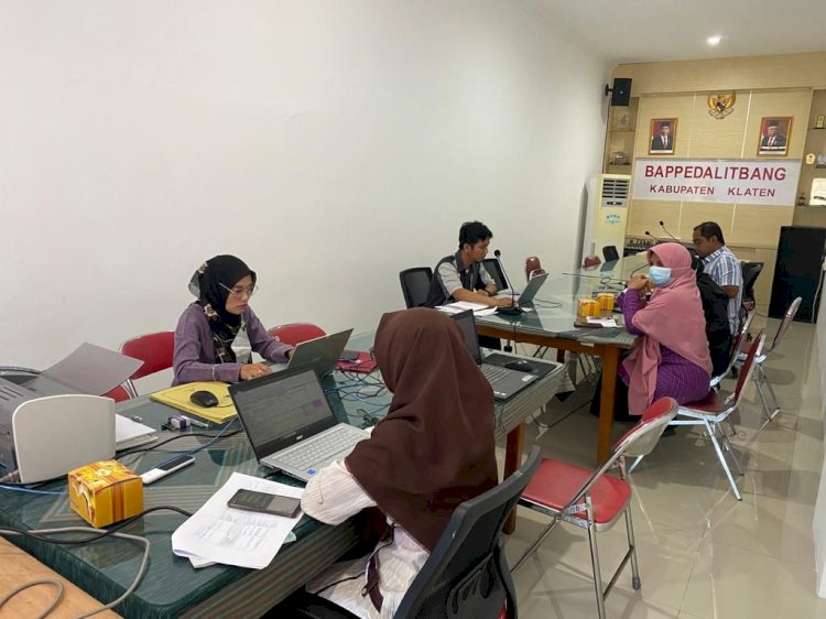 26 SKPD Kabupaten Klaten Ikuti Desk Pembahasan dan Penajaman Perubahan Renja Perangkat Daerah Tahun 2023