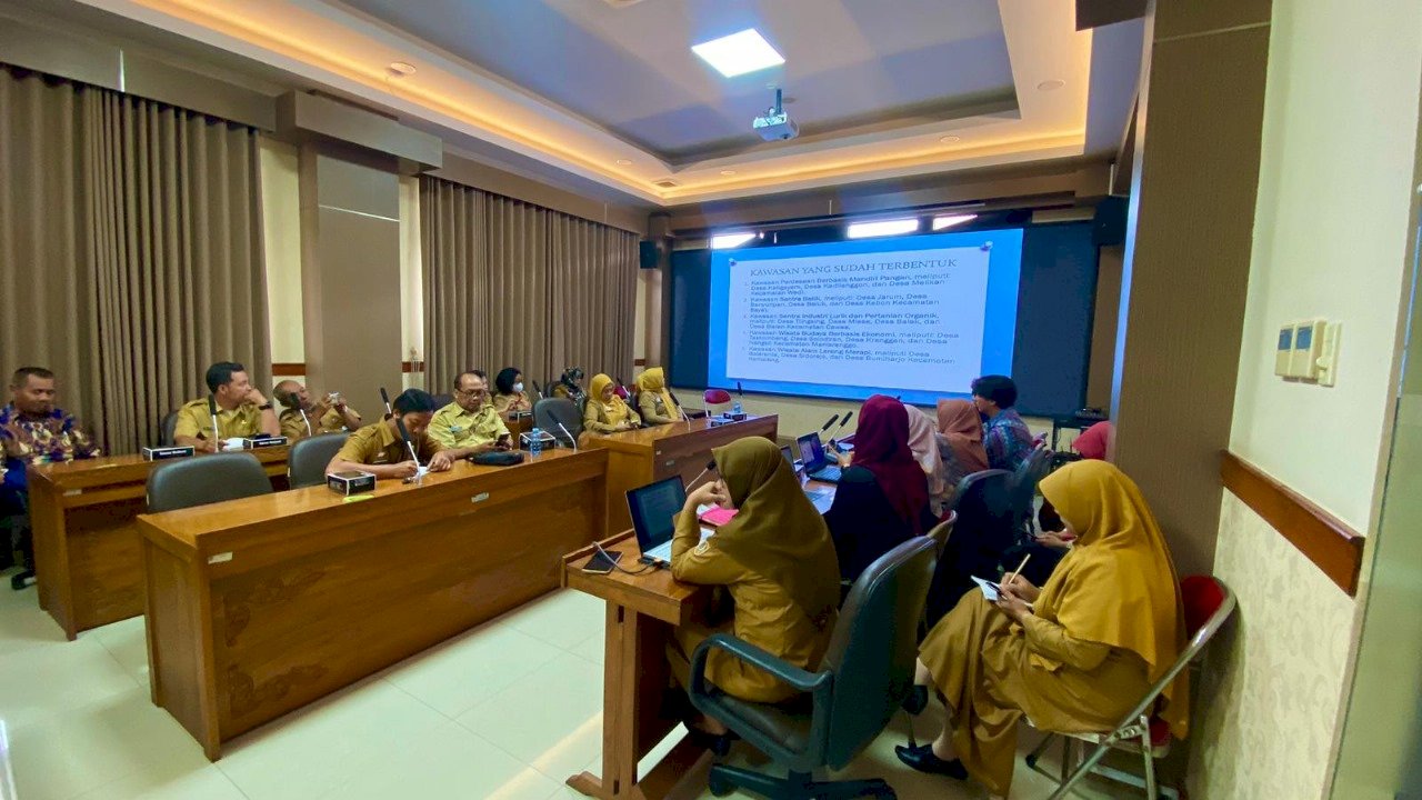 PEMKAB KLATEN JALIN KERJASAMA DENGAN PERGURUAN TINGGI GUNA KEMBANGKAN KAWASAN PERDESAAN 