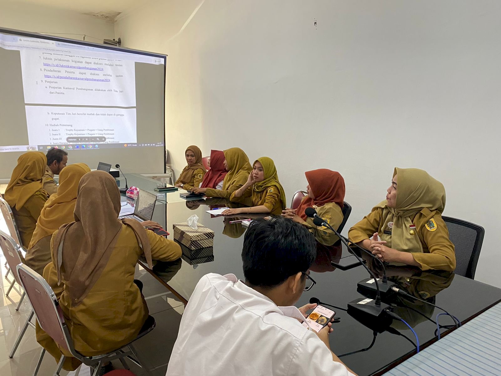 Rapat Persiapan Pelaksanaan Karnaval Pembangunan dan Lomba HUT ke 79 RI