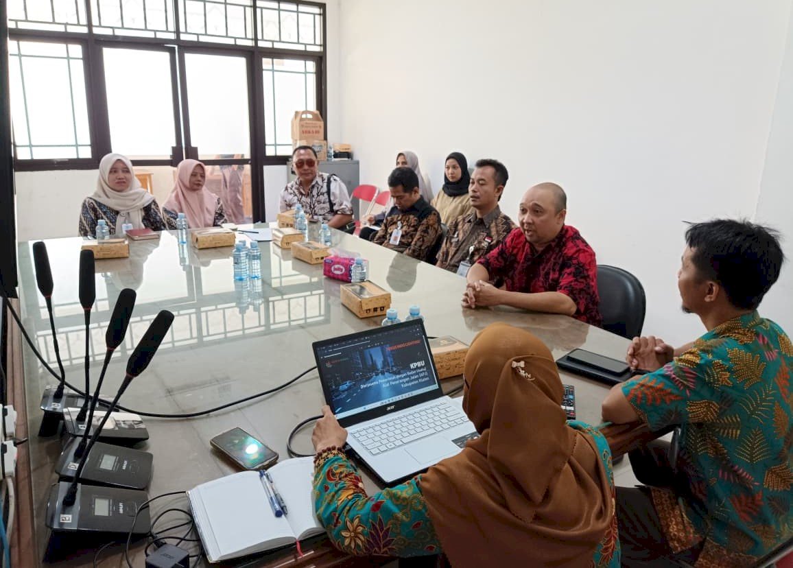 BAPPERIDA KLATEN TERIMA KUNJUNGAN DISHUB SLEMAN TERKAIT KPBU ALAT PENERANGAN JALAN