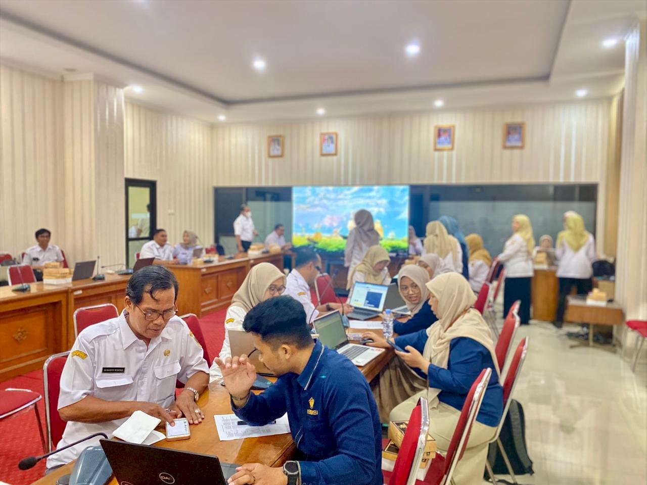 DORONG KEPATUHAN PAJAK, PEGAWAI BAPPERIDA KLATEN LAKUKAN AKTIVASI AKUN CORETAX