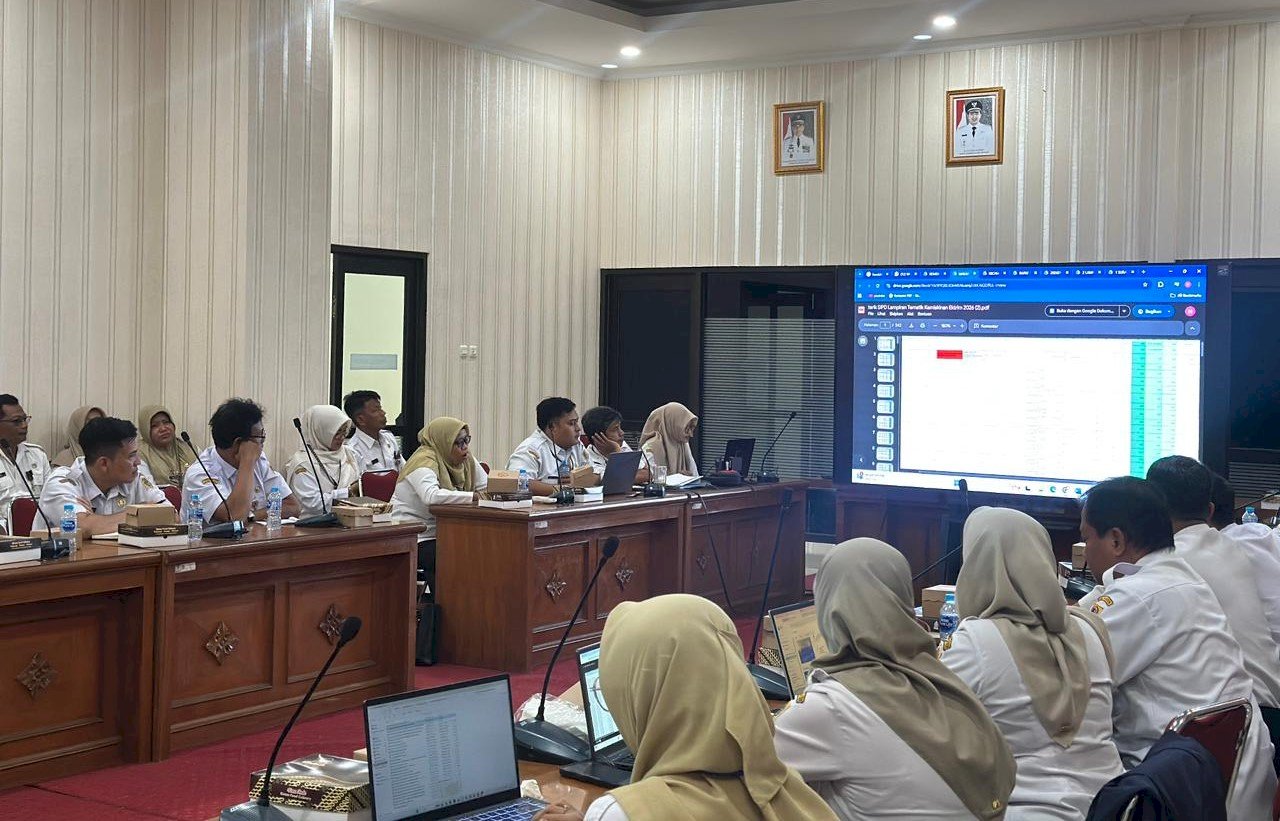 BAPPERIDA GELAR RAPAT PLENO DESK KEMISKINAN KECAMATAN KABUPATEN KLATEN TAHUN 2026