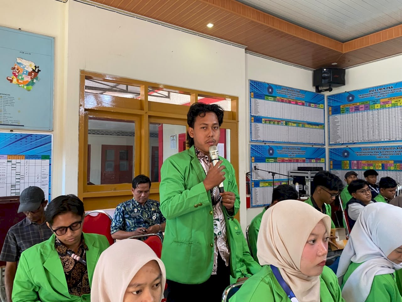 BAPPERIDA LAKASANAKAN MONEV  KKN TAHUN 2026 SERTA PENDAMPINGAN PENGINPUTAN INOVASI DAERAH DI KECAMATAN KARANGDOWO