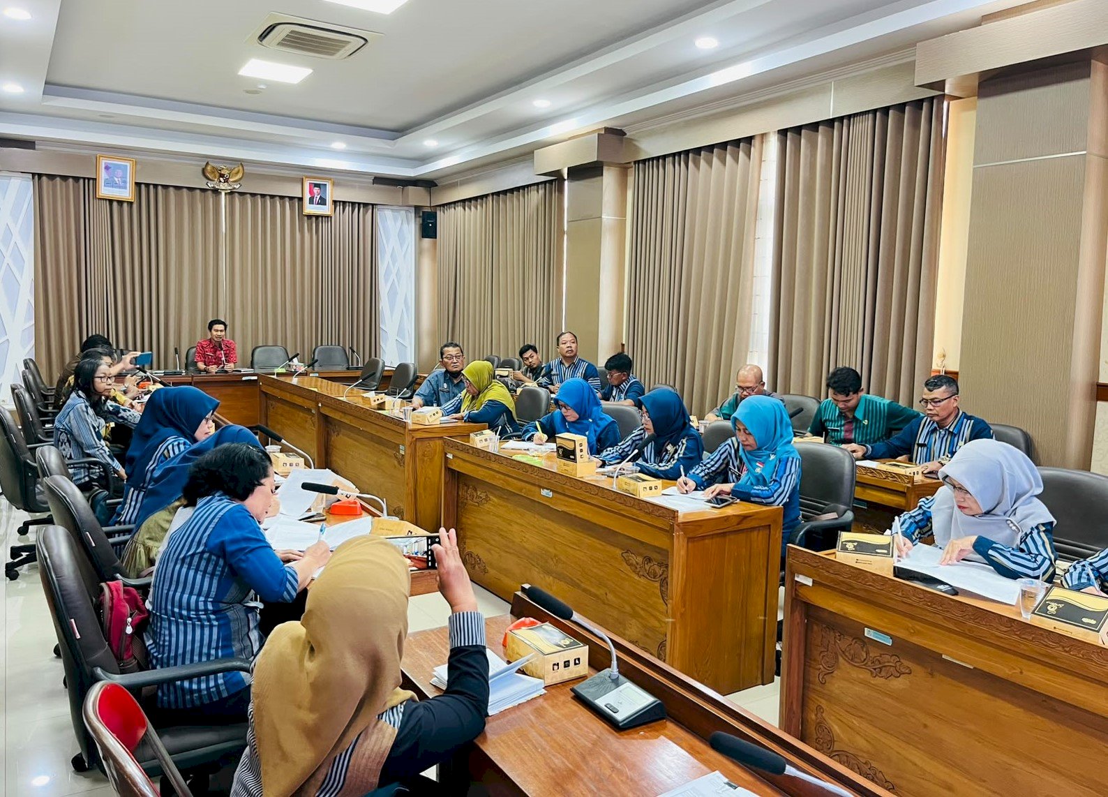 BAPPERIDA KLATEN GELAR RAKOR KLARIFIKASI DAN VERIFIKASI BKK TAHUN 2027  BAPPERIDA KABUPATEN KLATEN